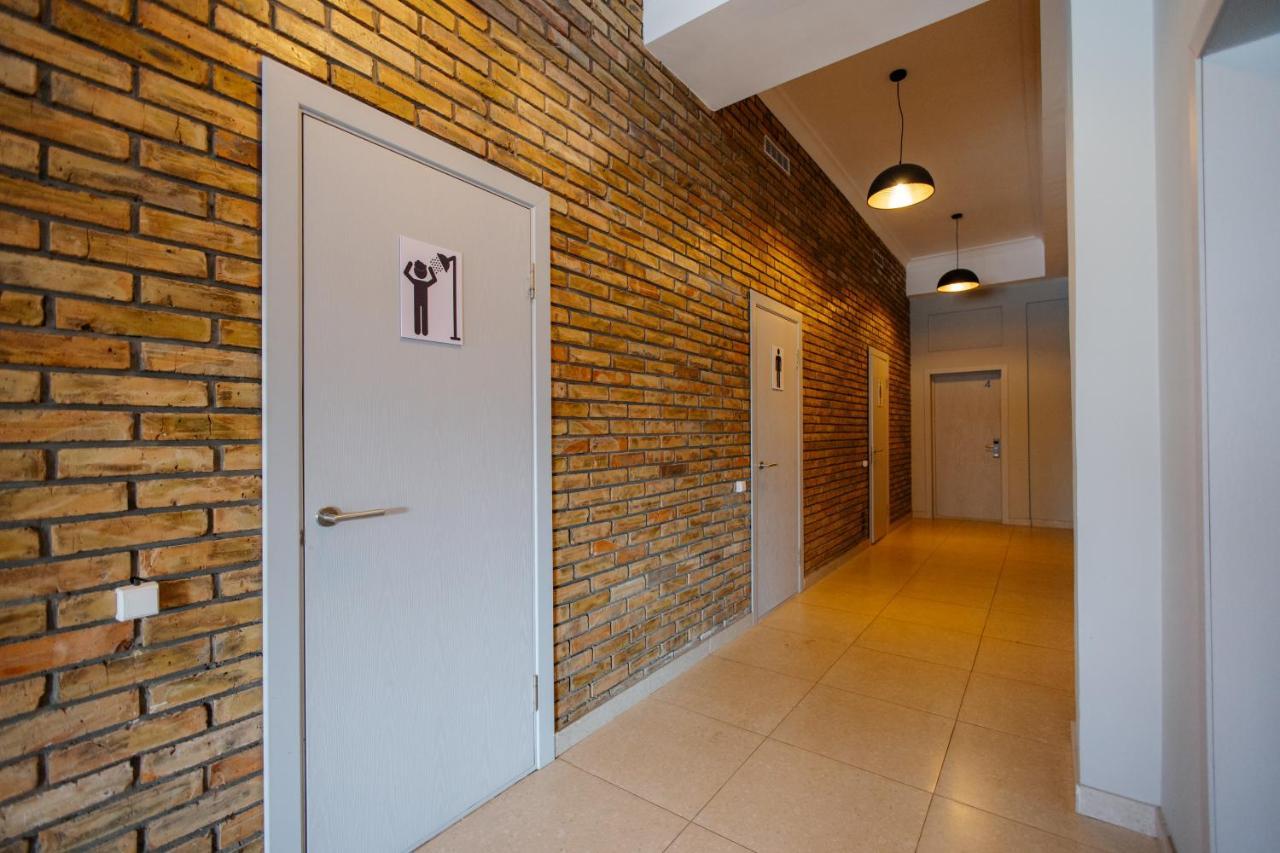 281 Hostel Bishkek Exterior photo
